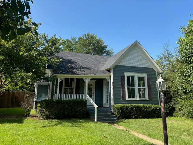 412 West Day Street